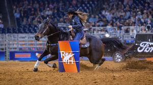 Image post by @cowgirlmagazine on Instagram