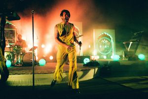Image post by @youngthegiant on Instagram