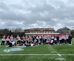 Image post by @CornellLacrosse on Twitter