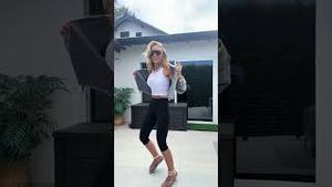 Video post by @shop.with.caroline on YouTube