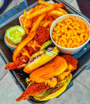 Image post by @daveshotchicken on Instagram