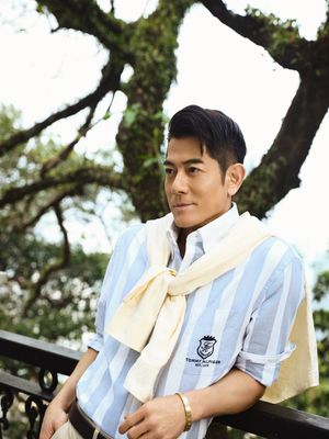 Image post by @ellemenhk on Instagram