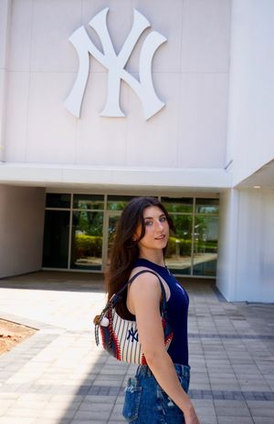 Video post by @repettobri on TikTok