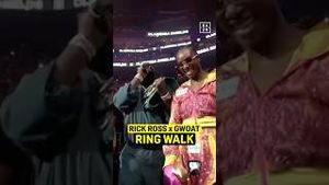 Video post by @daznboxing on YouTube