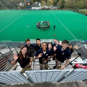 Image post by @qupepband on Instagram