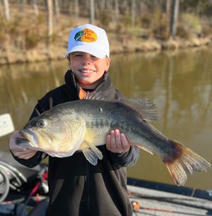 Image post by @jaredlurk_druryoutdoors on Instagram