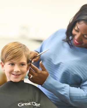 Image post by @greatclips on Instagram