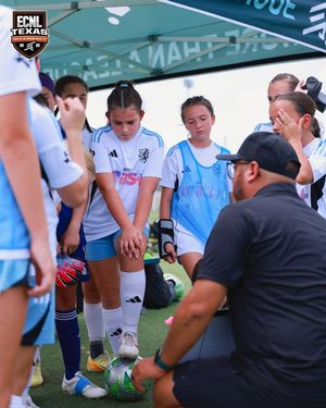 Image post by @ecnlgirls on Instagram