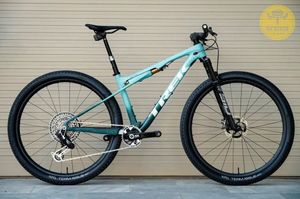 Image post by @esigrips on Instagram