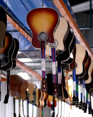Video post by @gibsonguitar on Instagram
