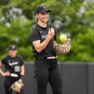 Image post by @binghamtonsoftball on Instagram