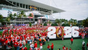 Image post by @HundredIU on Twitter