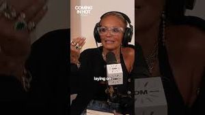 Video post by @shop.with.caroline on YouTube