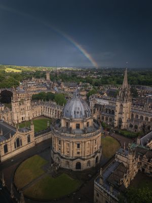 Image post by @oxford_uni on Instagram