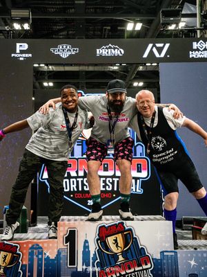 Image post by @usapowerlifting on Instagram