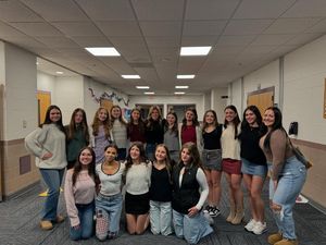 Image post by @bhshawkscheer on Instagram