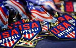 Image post by @USASoftball on Twitter