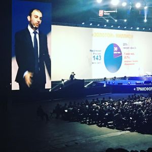 Image post by @maxreport on Instagram