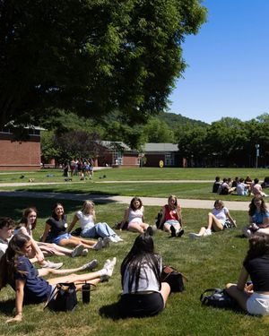 Image post by @quinnipiacu on Instagram