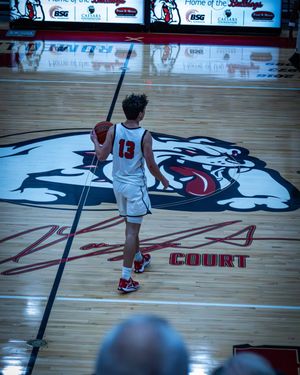 Image post by @eyesofsavion on Instagram