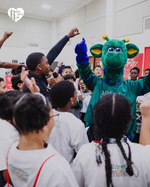 Image post by @rocketsgiveback on Instagram