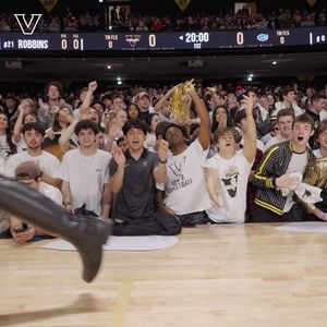 Image post by @vandymbb on Instagram