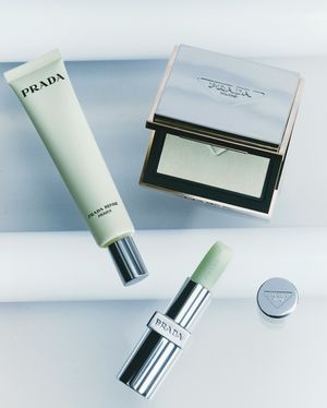 Image post by @pradabeauty on Instagram