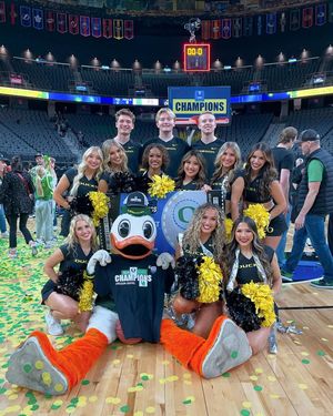 Image post by @oregoncheer on Instagram