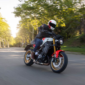 Image post by @yamahamotoraus on Instagram