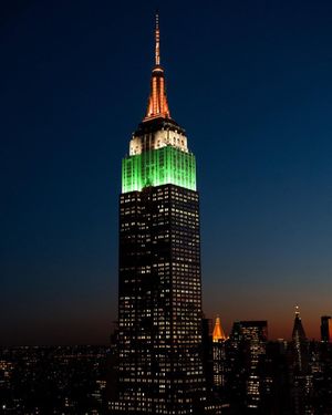Image post by @empirestatebldg on Instagram