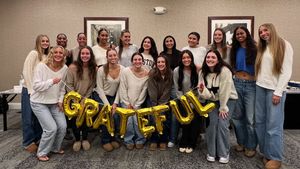 Image post by @uscwomensvolley on Instagram