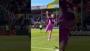 Video post by @maartenpaes01 on YouTube