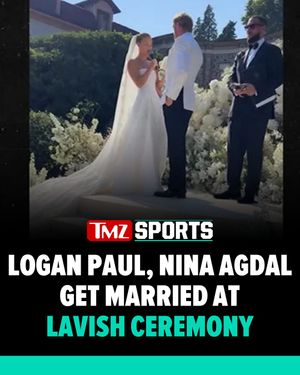 Image post by @tmz_tv on Instagram