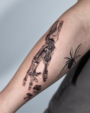 Image post by @comma_ttt on Instagram