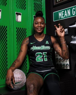 Image post by @meangreenwbb on Instagram