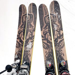 Image post by @j_skis on Instagram