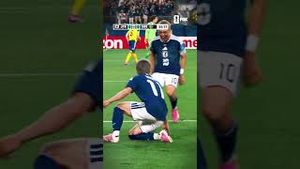 Video post by @foxsports on YouTube