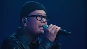Video post by @88rising on YouTube