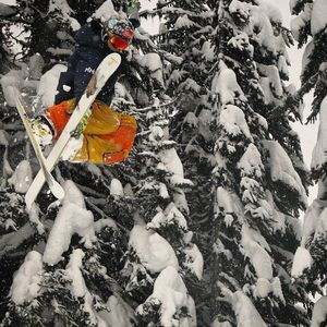 Image post by @j_skis on Instagram