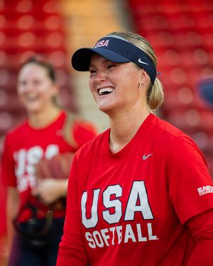 Image post by @usasoftball on Instagram