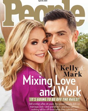 Image post by @kellyripa on Instagram