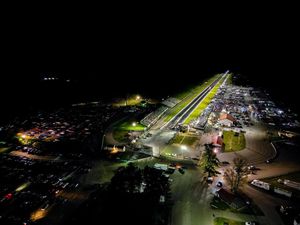 Image post by @newenglanddragway on Instagram