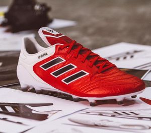Image post by @soccerdotcom on Instagram