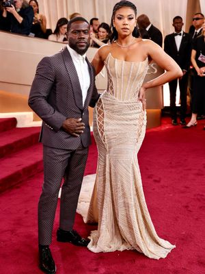 Image post by @kevinhart4real on Instagram