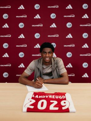 Image post by @afcajax on Instagram
