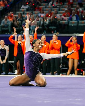 Image post by @hopemaiercreative on Instagram