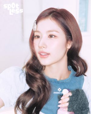 Image post by @twicetagram on Instagram