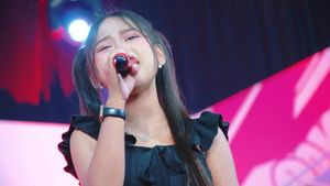 Video post by @da7april on TikTok