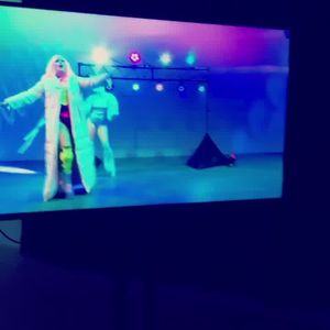 Video post by @opheliapeaches on Facebook