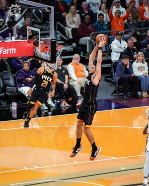 Image post by @suns on Instagram